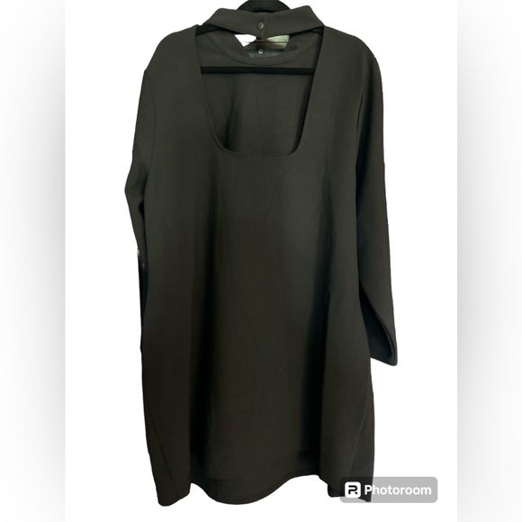 - Future Collective mock neck open back mini dress - Picture 4 of 5